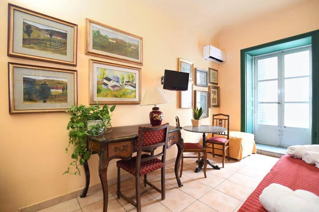 Iflat Al Vicolo Del Centro Appartement *